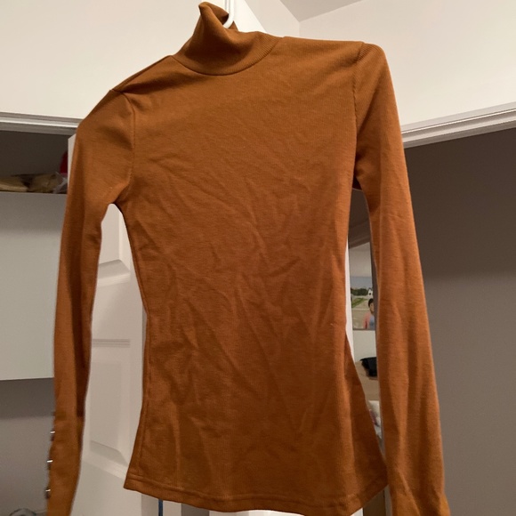 Shirt - Picture 1 of 1